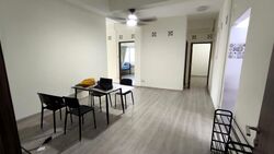 Kitchener Road (D8), Terrace #588817321